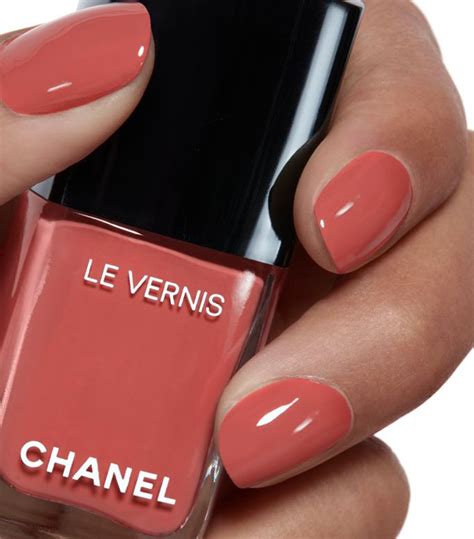 chanel le vernis longwear nail colour in opulence|chanel nail polish 402.